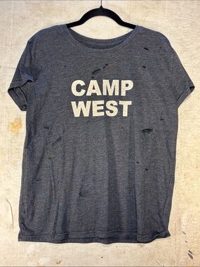 Women’s stressed Camp West' Graphic Tee - Charcoal